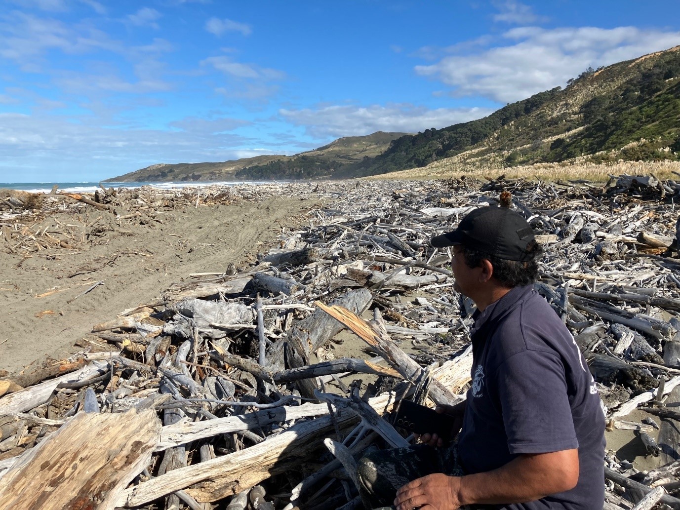 Tikapa Beach 2024